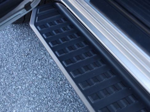 Used 2025 Toyota 4Runner TRD Off-Road Premium image 13