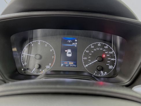 Used 2025 Toyota Corolla LE image 22