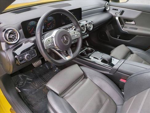 Used 2020 Mercedes-Benz CLA 250 image 10