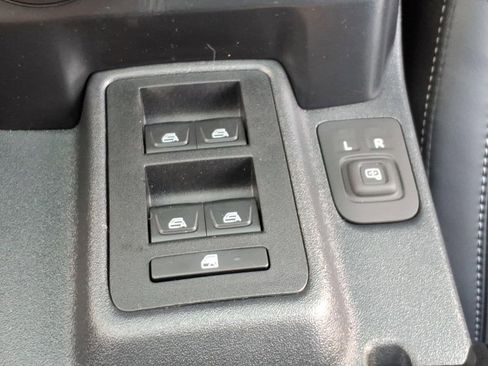 New 2026 Ford Bronco Outer Banks AWD/4WD image 23