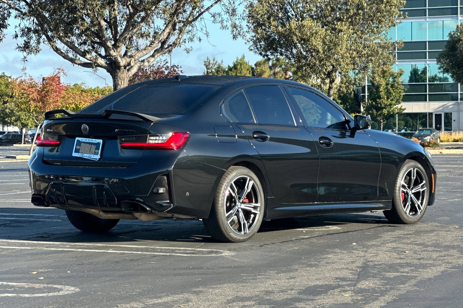 Used 2024 BMW M340i xDrive w/ Premium Package AWD/4WD image 4