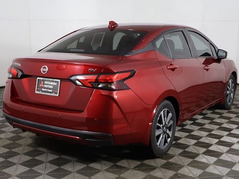 Used 2021 Nissan Versa SV image 7