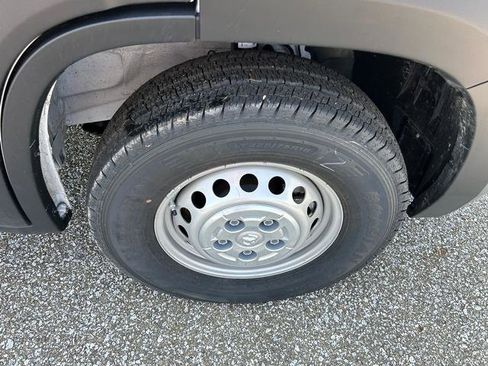 Used 2024 RAM ProMaster 1500 w/ Convenience Group image 23