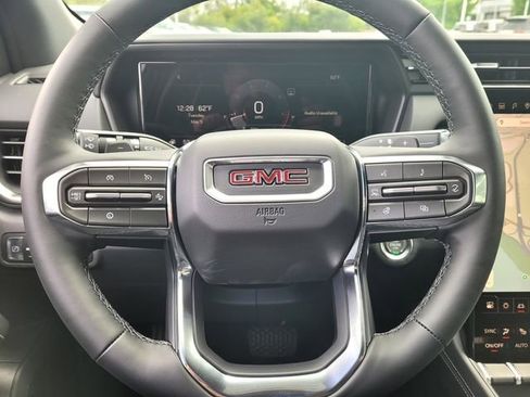 New 2026 GMC Terrain Elevation AWD/4WD image 15
