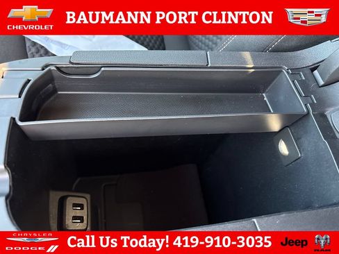 Used 2021 GMC Terrain SLE w/ Driver Convenience Package FWD image 27