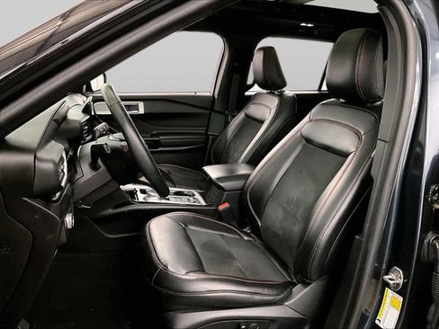 Certified 2022 Ford Explorer ST-Line AWD/4WD image 24