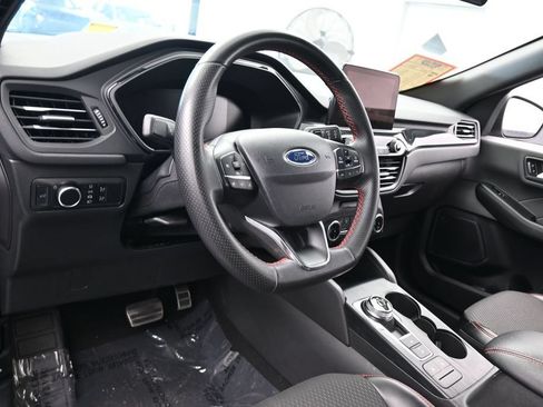 Used 2024 Ford Escape ST-Line FWD image 13