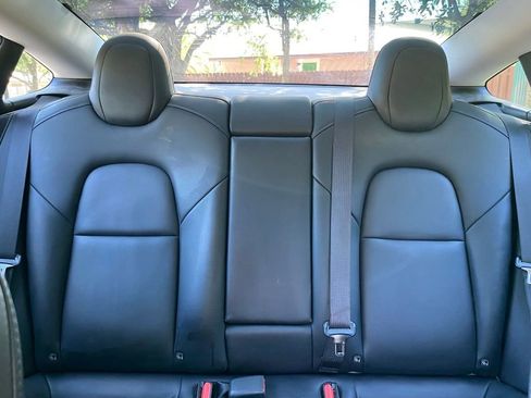 Used 2019 Tesla Model 3 Long Range image 40