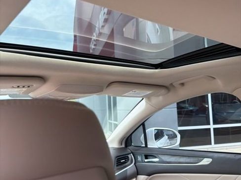 Used 2019 Lincoln MKC Reserve image 28