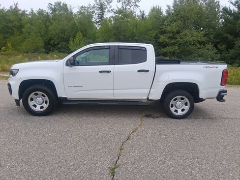 Used 2021 Chevrolet Colorado W/T w/ WT Convenience Package AWD/4WD image 8