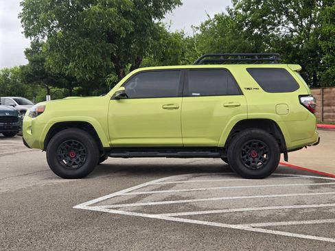 Used 2022 Toyota 4Runner TRD Pro AWD/4WD image 6