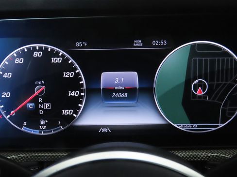 Used 2024 Mercedes-Benz G 550 image 35