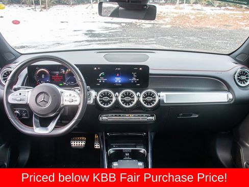 Used 2023 Mercedes-Benz EQB 300 4MATIC w/ AMG Night Package image 15
