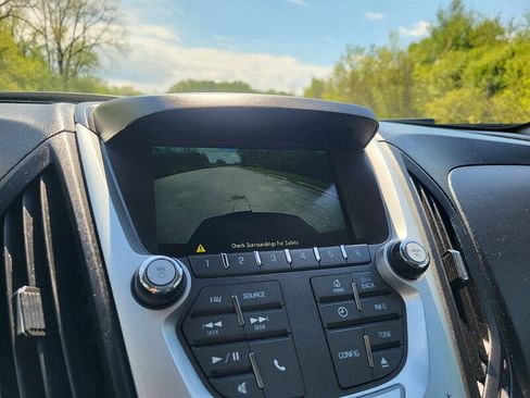 Used 2014 Chevrolet Equinox LT w/ Power Convenience Package FWD image 16