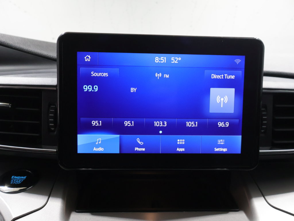 Used 2024 Ford Explorer XLT w/ Equipment Group 202A AWD/4WD image 26