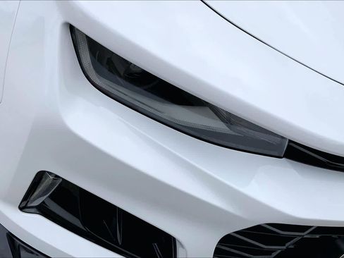 Used 2022 Chevrolet Camaro ZL1 image 48