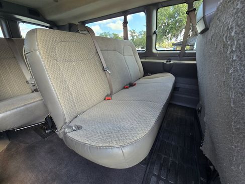 Used 2019 Chevrolet Express 3500 LT w/ LT Preferred Equipment Group image 26