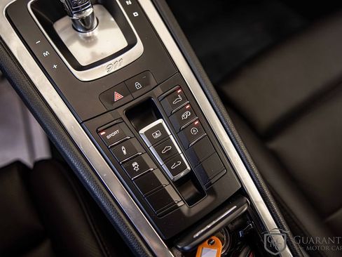Used 2019 Porsche 911 Carrera image 29