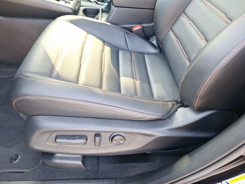 Used 2026 Honda CR-V Sport Touring image 16