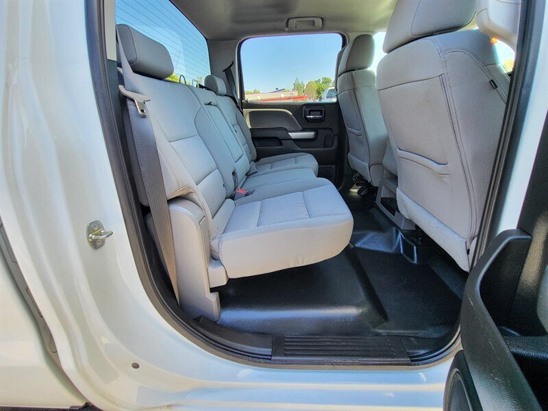 Used 2018 Chevrolet Silverado 1500 LT w/ All Star Edition AWD/4WD image 10