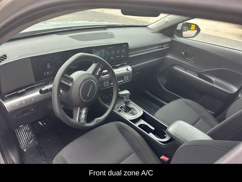 Used 2024 Hyundai Kona SEL FWD image 7