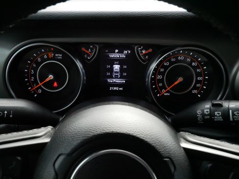 Used 2022 Jeep Wrangler Unlimited Sport image 21