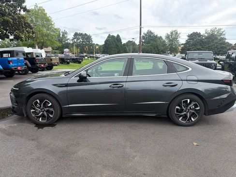 Used 2024 Hyundai Sonata SEL FWD image 6