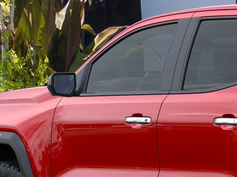 New 2026 GMC Canyon Denali AWD/4WD image 12