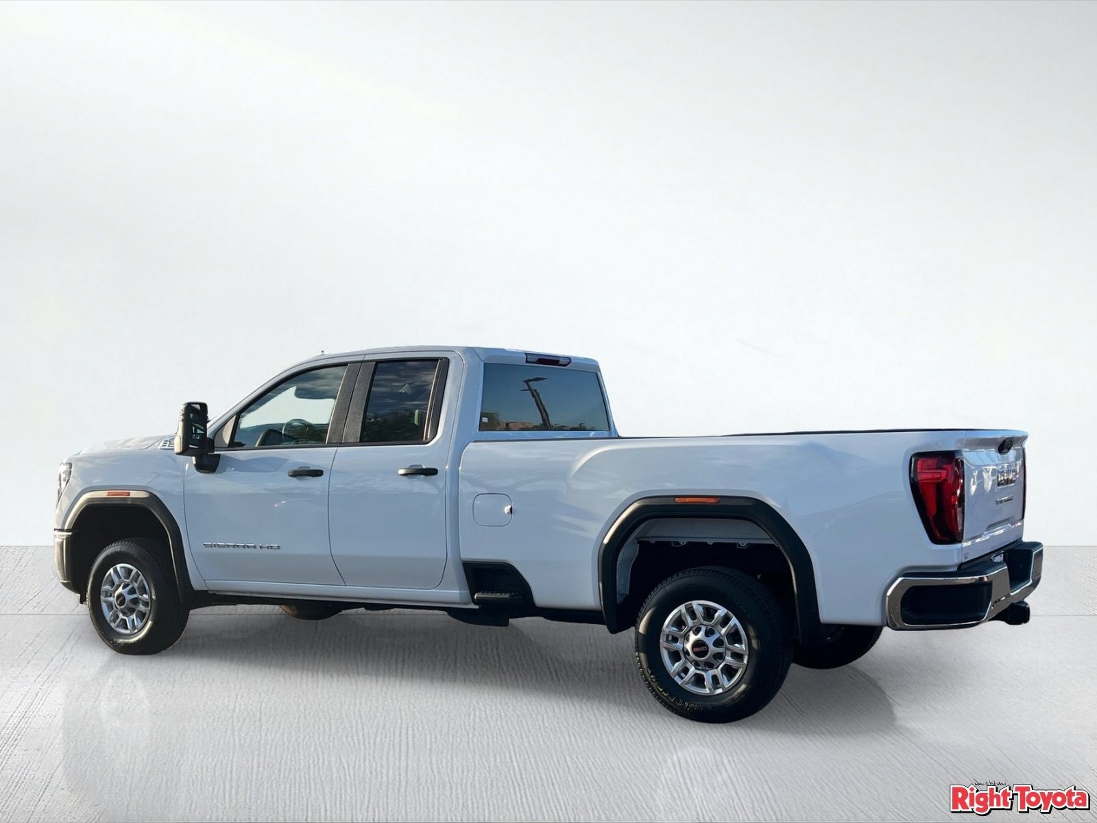 Used 2026 GMC Sierra 2500 Pro w/ Convenience Package RWD image 4