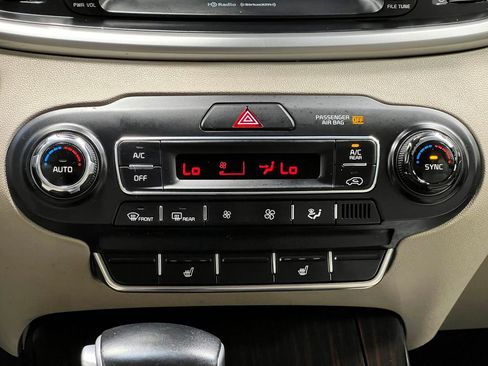 Used 2019 Kia Sorento EX AWD/4WD image 24