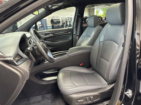 Used 2023 Buick Enclave Essence w/ Experience Buick Package AWD/4WD image 10