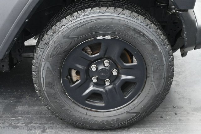 Used 2023 Jeep Wrangler Unlimited Sport AWD/4WD image 38