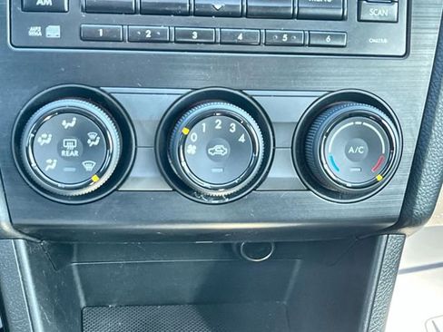 Used 2013 Subaru Impreza 2.0i Premium image 19