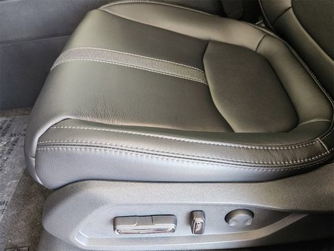 New 2025 Honda Pilot EX-L image 17