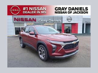 Used 2024 Chevrolet Trax LT w/ Driver Confidence Package FWD 360° Tour
