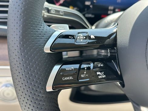New 2026 Mercedes-Benz GLS 450 4MATIC image 29