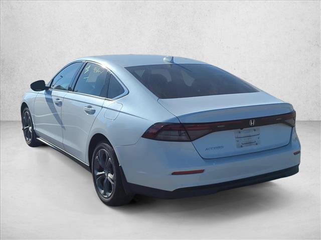 Used 2023 Honda Accord EX image 5