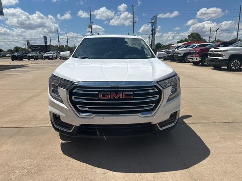 Used 2023 GMC Terrain SLT FWD image 26