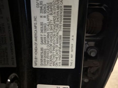 Used 2018 Honda Accord Touring image 6