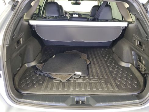 Used 2024 Subaru Outback Limited AWD/4WD image 34