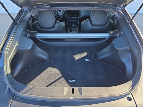 Used 2024 Nissan Z Performance w/ Floor Mat Package image 27