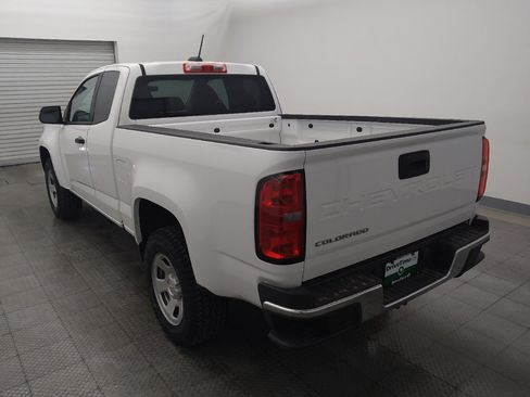 Used 2022 Chevrolet Colorado W/T RWD image 6