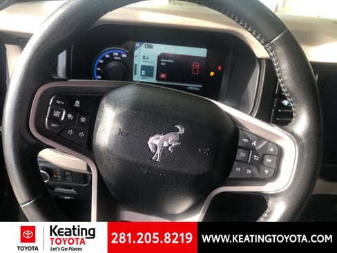 Used 2022 Ford Bronco Wildtrak AWD/4WD image 11
