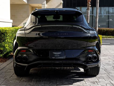 Used 2025 Aston Martin DBX 707 image 27