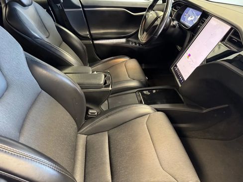 Used 2018 Tesla Model S 75D image 6