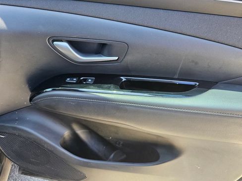Certified 2024 Hyundai Tucson Limited AWD/4WD image 12