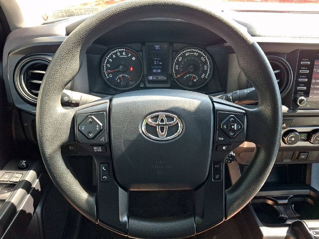 Used 2020 Toyota Tacoma SR AWD/4WD image 18