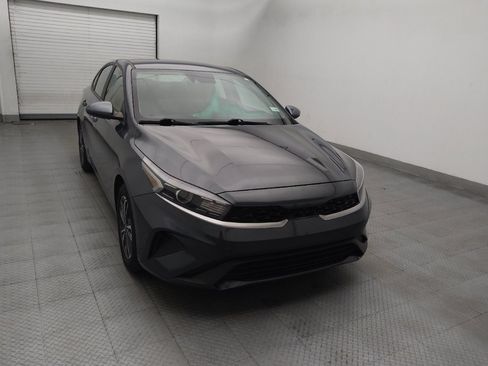 Used 2024 Kia Forte LXS FWD image 14