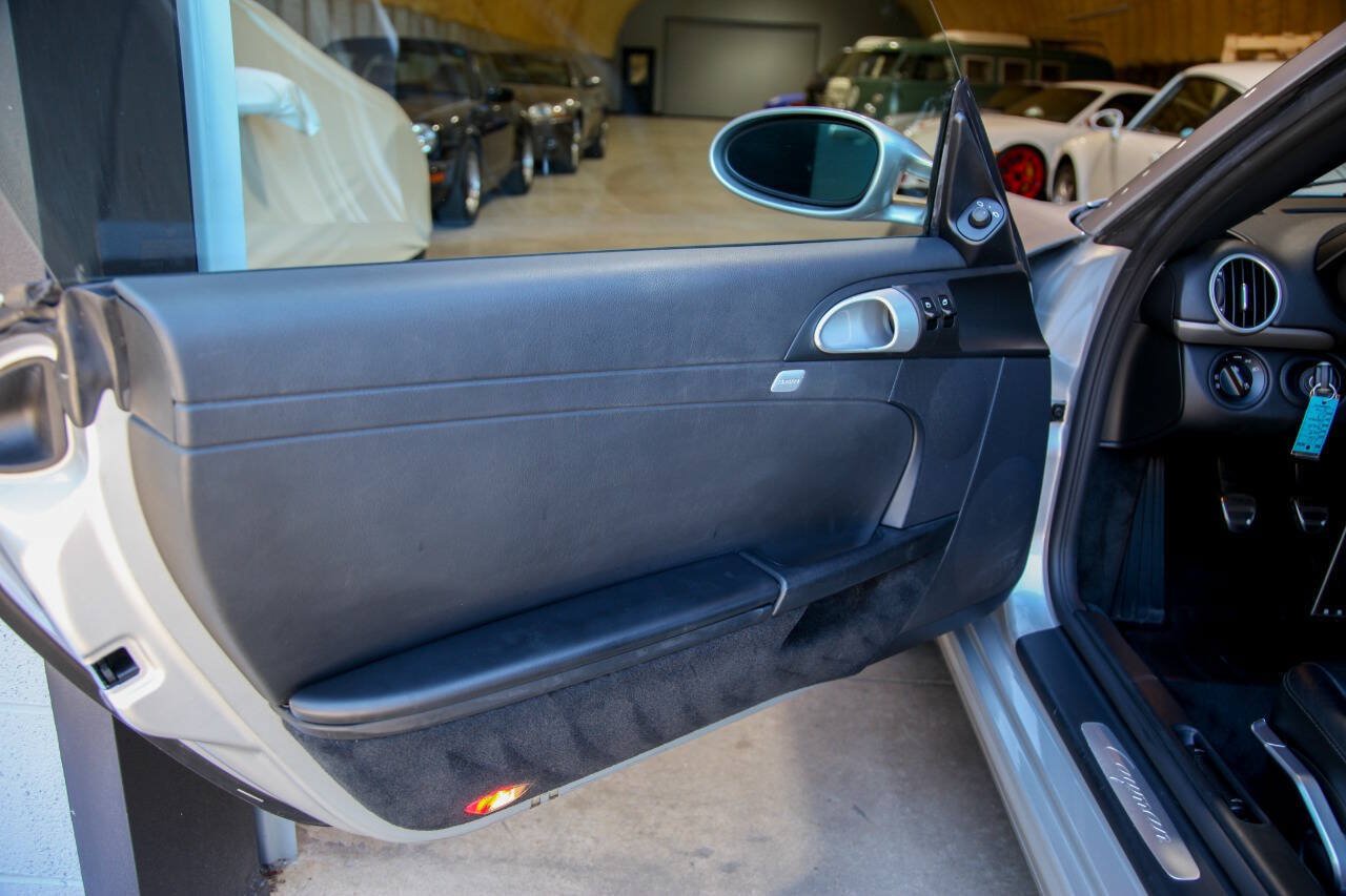 Used 2007 Porsche Cayman RWD image 42