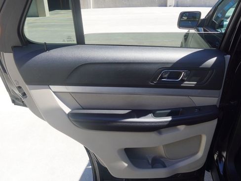 Used 2018 Ford Explorer 4WD image 22